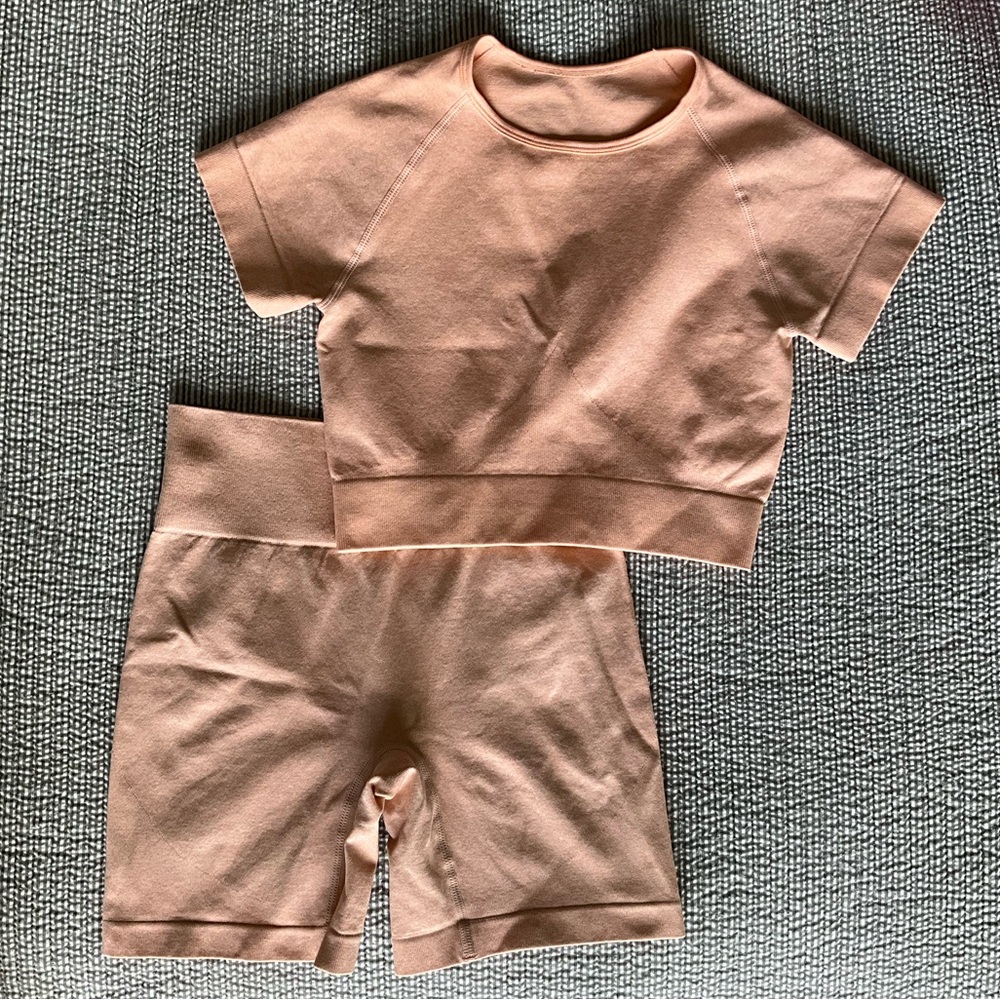 Peach/Orange Nylon Spandex Amazon Athletic Set
